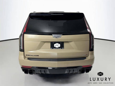 2023 Cadillac Escalade-V