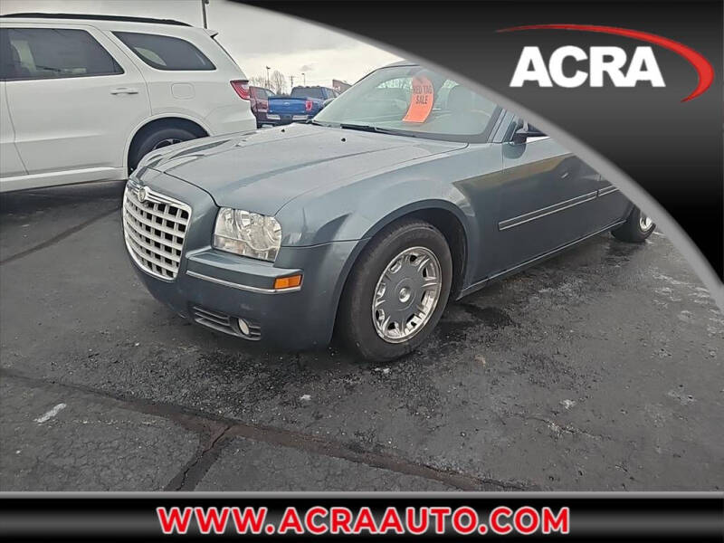 2005 Chrysler 300 Touring's photo