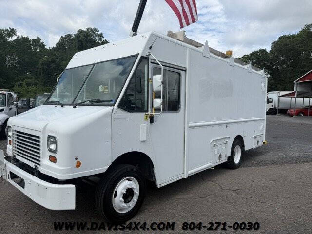 2016 Freightliner MT55 Chassis