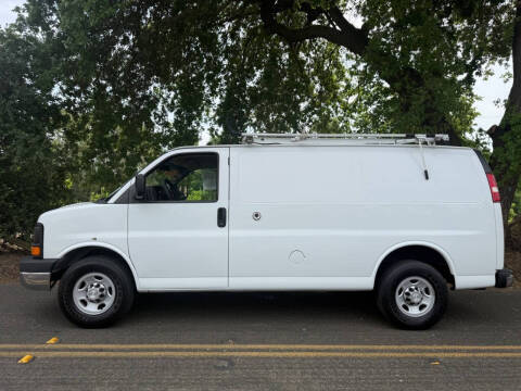 2014 Chevrolet Express 2500