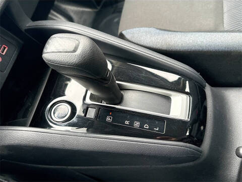 2024 Nissan Versa SV