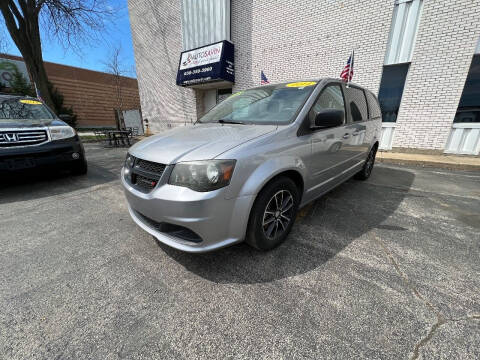 2014 Dodge Grand Caravan for sale at AUTOSAVIN in Villa Park IL