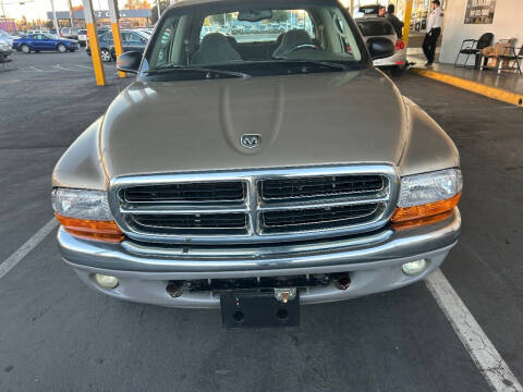 2003 Dodge Dakota for sale at Auto Outlet Sac LLC in Sacramento CA