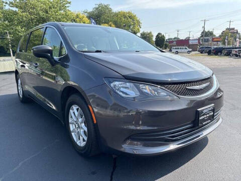 2017 Chrysler Pacifica Touring
