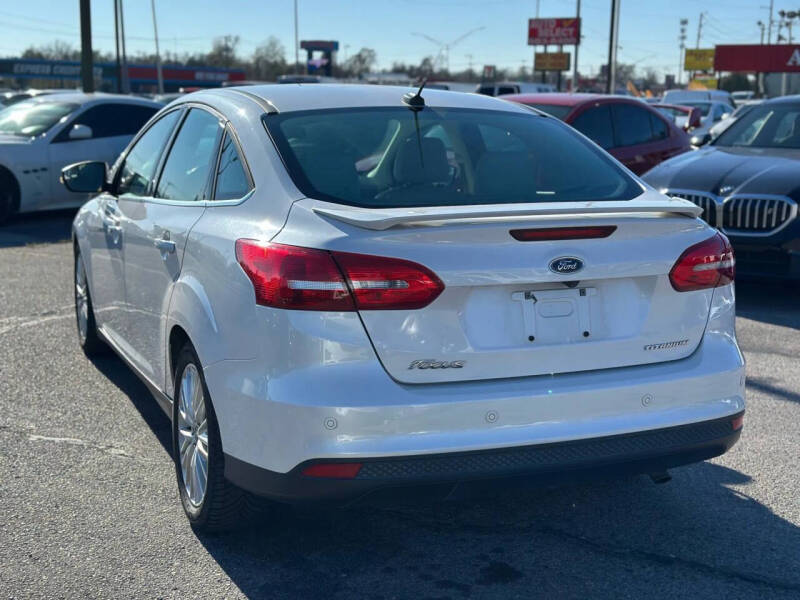 2017 Ford Focus Titanium