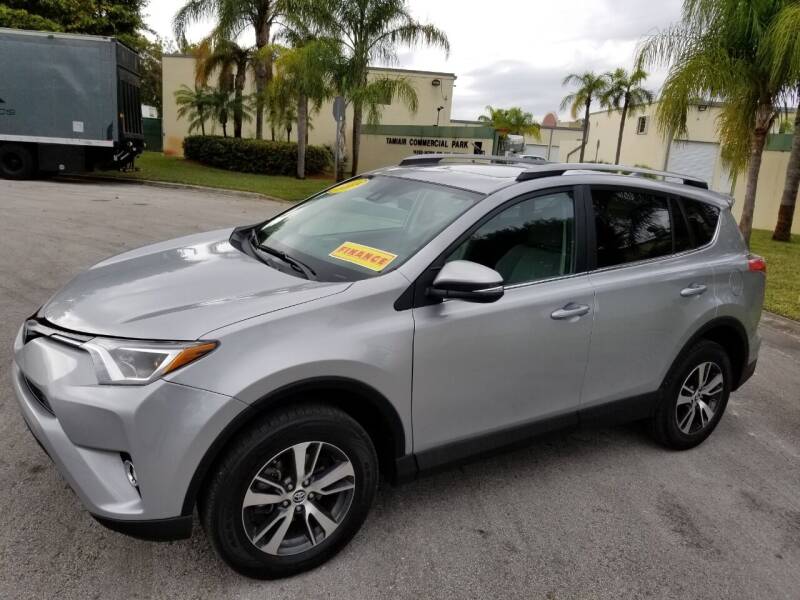 2018 Toyota RAV4 for sale at BETHEL AUTO DEALER, INC in Miami FL