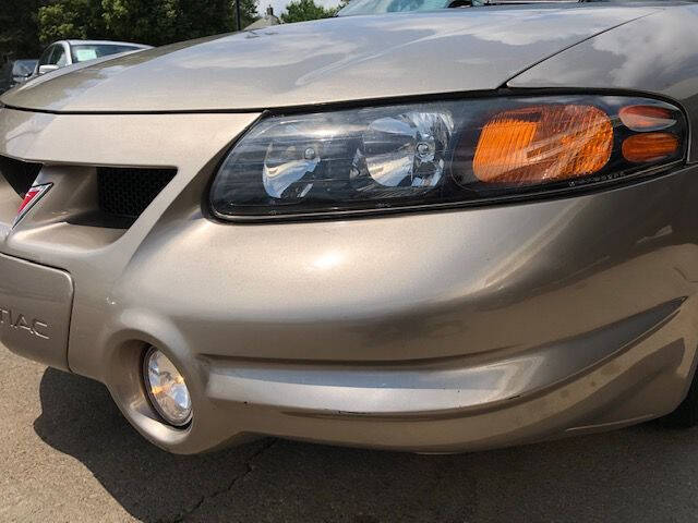 2000 Pontiac Bonneville for sale at Extreme Auto Plaza in Des Moines, IA