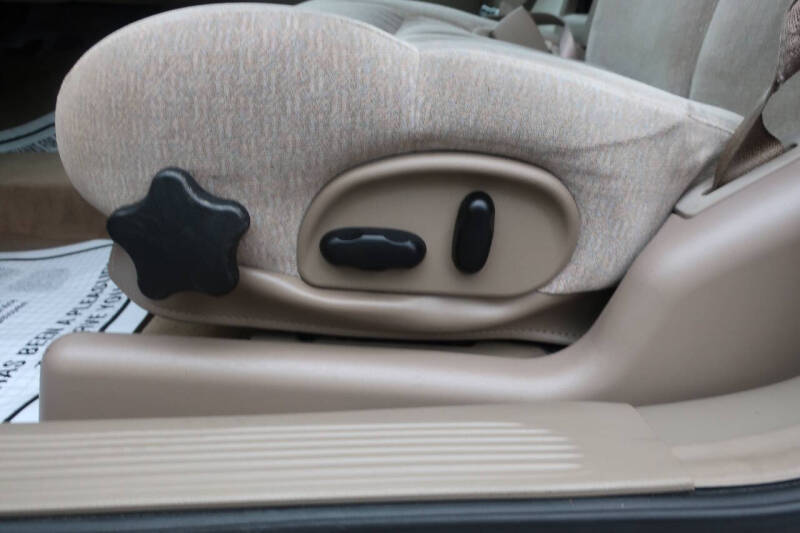 2000 Buick LeSabre Custom