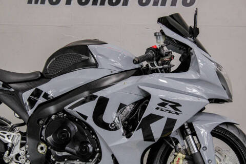 2014 Suzuki GSX-R1000