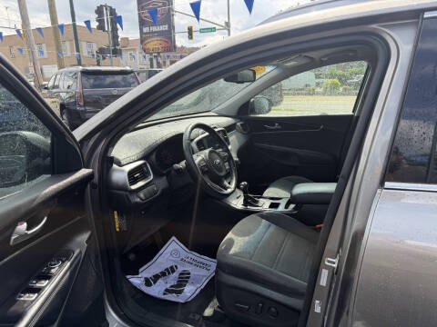 2018 Kia Sorento LX