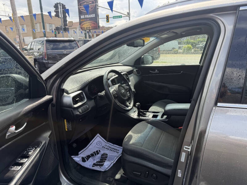 2018 Kia Sorento LX