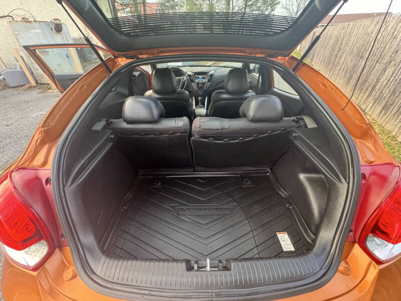 2016 Hyundai Veloster Turbo