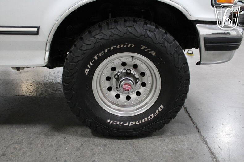 1992 Ford Bronco XLT