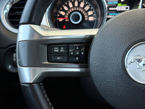 2014 Ford Mustang V6 Premium
