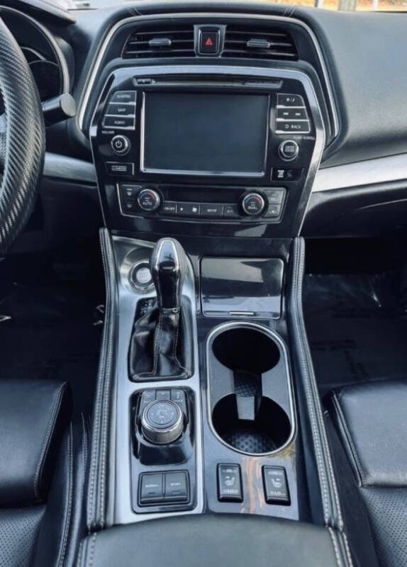 2016 Nissan Maxima 3.5 SR