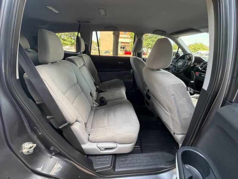2017 Honda Pilot EX