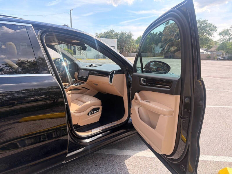 2020 Porsche Cayenne