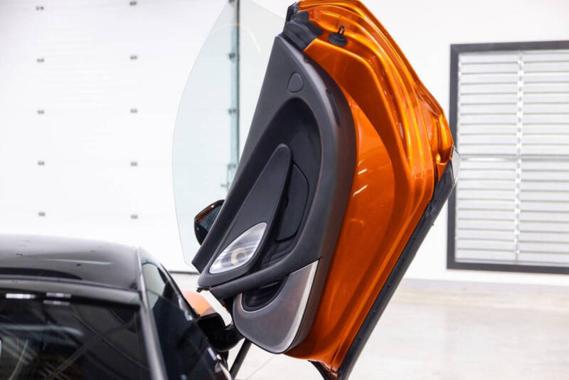 2023 McLaren GT