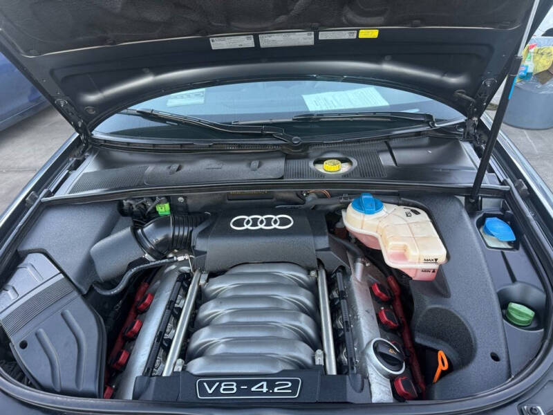 2004 Audi S4 quattro