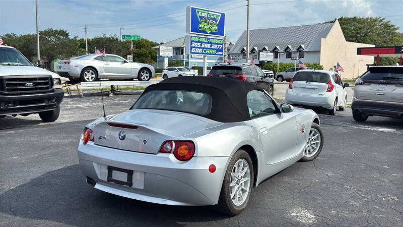 2003 BMW Z4 2.5i