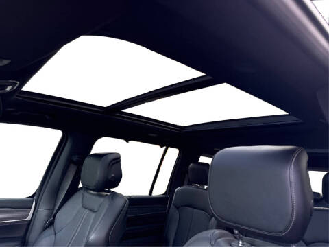 2024 Jeep Wagoneer Series III