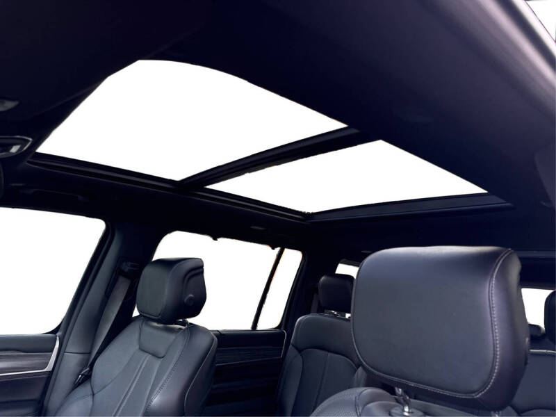 2024 Jeep Wagoneer Series III