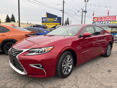 2016 Lexus ES 300h