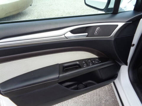 2019 Ford Fusion SE