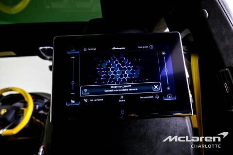 2024 Lamborghini Urus S