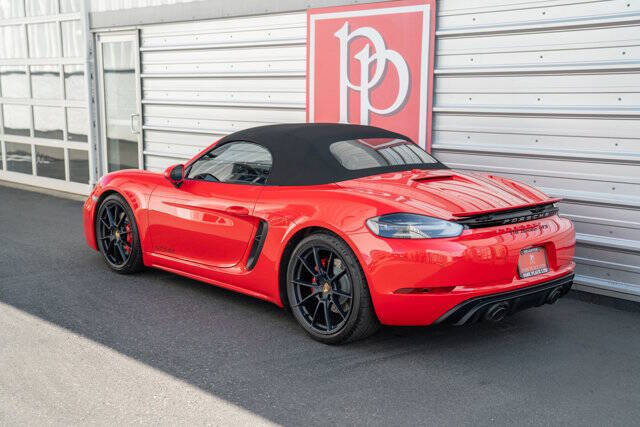 2021 Porsche 718 Boxster 32