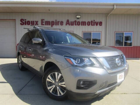 2017 Nissan Pathfinder