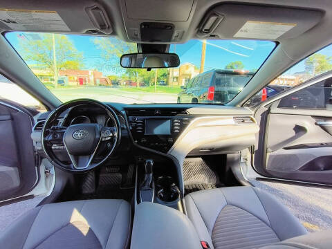 2018 Toyota Camry SE