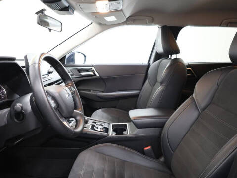 2024 Mitsubishi Outlander