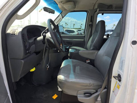 2006 Ford E-Series E-350 SD XL