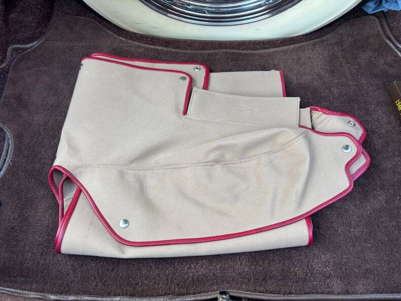 1950 Packard Custom 8 Victoria