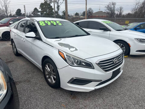 2016 Hyundai Sonata for sale at Super Wheels-N-Deals in Memphis TN