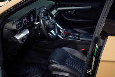 2020 Lamborghini Urus