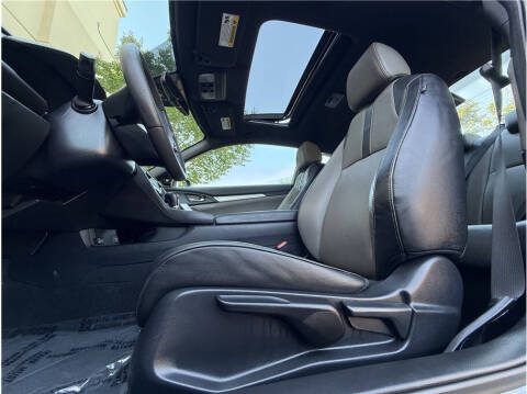 2017 Honda Civic Touring