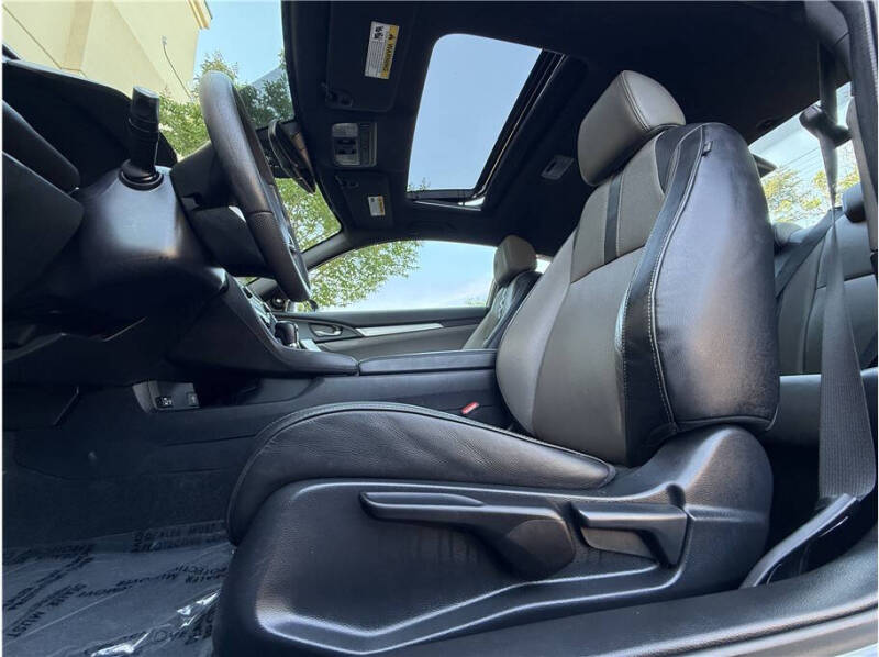 2017 Honda Civic Touring