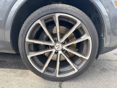 2021 Porsche Cayenne Coupe