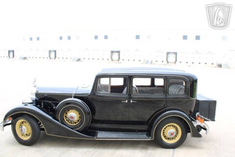 1934 Packard 1100