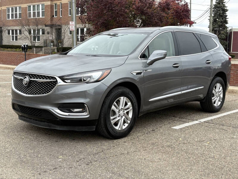 2019 Buick Enclave Essence's photo