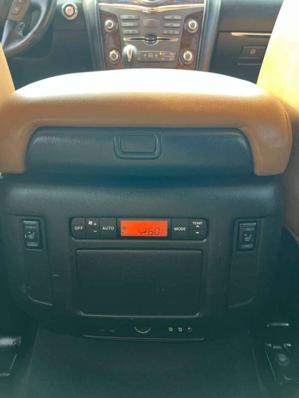 2017 Nissan Armada Platinum