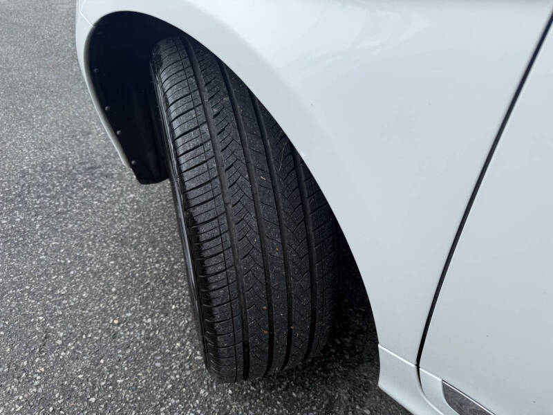 2016 Volvo XC60 T5 Drive-E Platinum