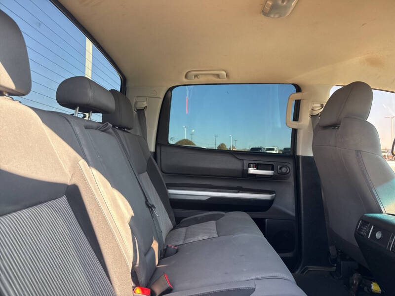 2014 Toyota Tundra SR5