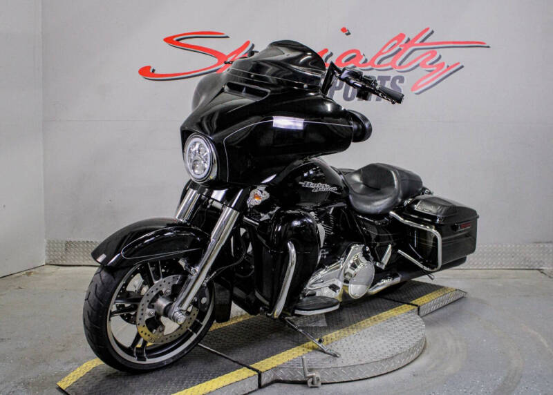 2015 Harley-Davidson Street Glide Special
