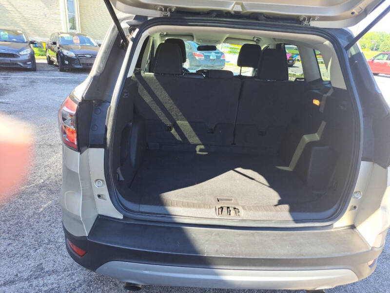 2017 Ford Escape SE