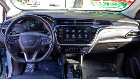 2022 Chevrolet Bolt EUV LT