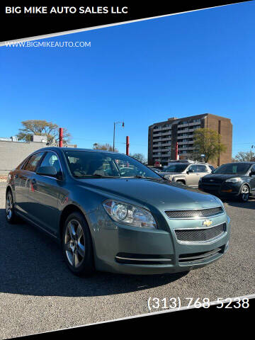 2009 Chevrolet Malibu for sale at BIG MIKE AUTO SALES LLC in Lincoln Park MI