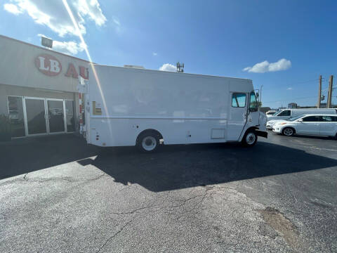 2017 Freightliner MT45 Chassis